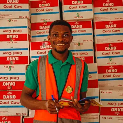 Stock taking by warehouse person