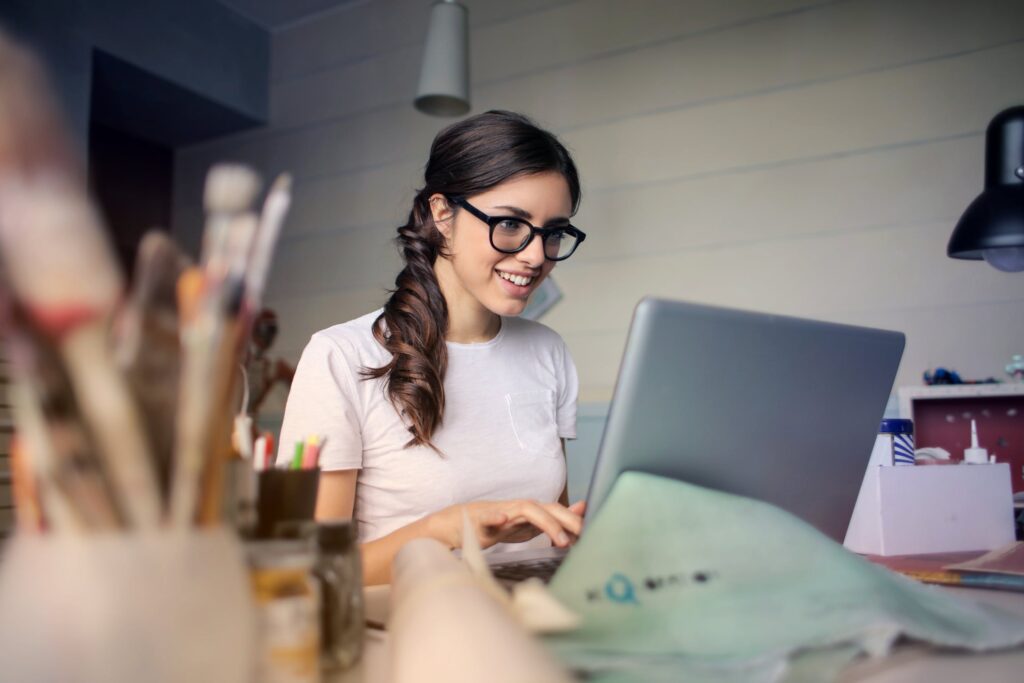 How Cloudfy Can Help B2B Ecommerce Merchants Meet Increasing Buyer Expectations
